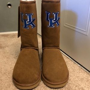 Roadies University of Kentucky winter fur boots
